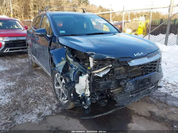 KNDPVCAGXP7108916 2023 KIA SPORTAGE - Image 1
