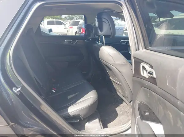 KNDPVCDF0R7258295 2024 KIA SPORTAGE - Image 8