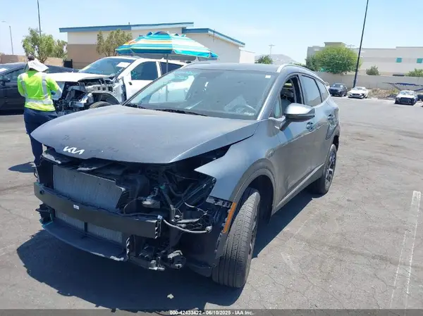 KNDPVCDF4R7249972 2024 KIA SPORTAGE - Image 2