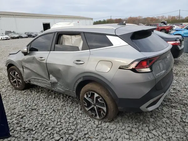 KNDPVCDF4S7331061 2025 KIA SPORTAGE - Image 2