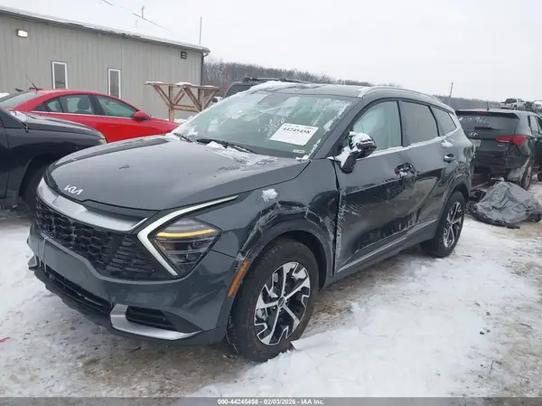KNDPVCDF4S7331786 2025 KIA SPORTAGE - Image 2