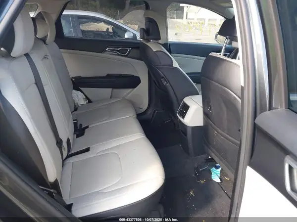 KNDPVCDF7S7354544 2025 KIA SPORTAGE - Image 8