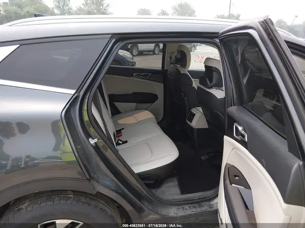 KNDPVCDF9R7217860 2024 KIA SPORTAGE - Image 8