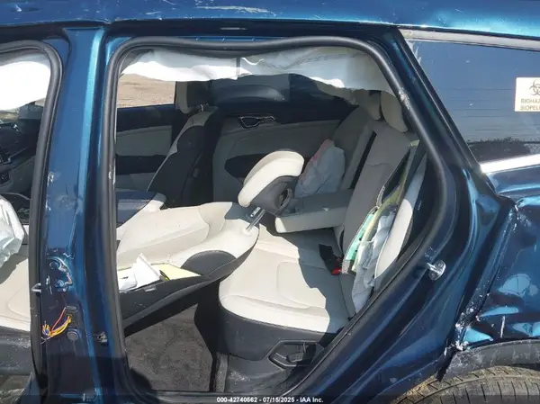 KNDPVCDG0S7225599 2025 KIA SPORTAGE - Image 8
