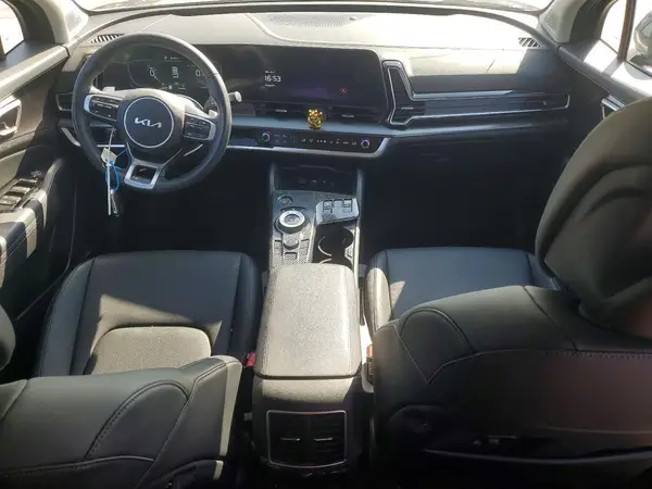 KNDPVCDG1R7168999 2024 KIA SPORTAGE - Image 8