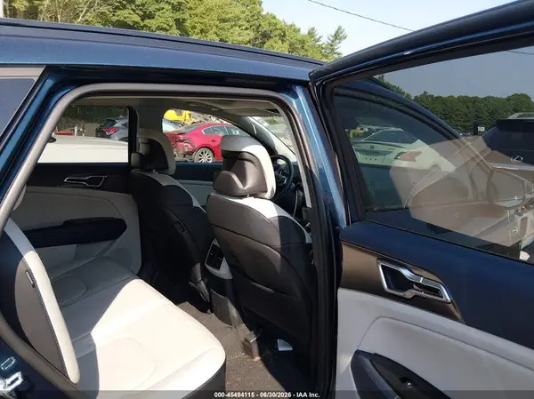 KNDPVCDG1S7217687 2025 KIA SPORTAGE - Image 8