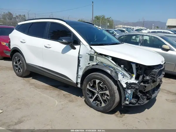 KNDPVCDG2R7125031 2024 KIA SPORTAGE - Image 1