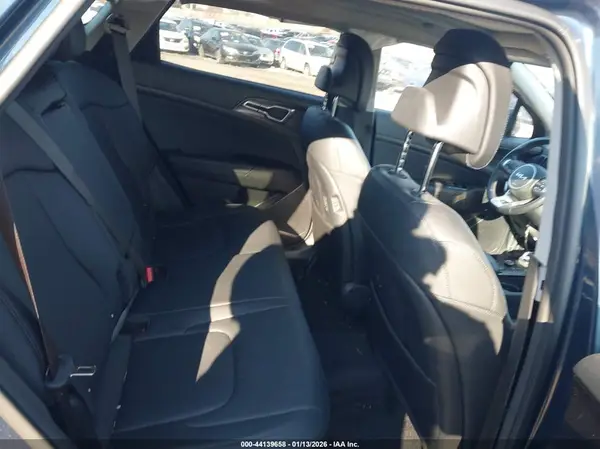 KNDPVCDG2R7128656 2024 KIA SPORTAGE - Image 8