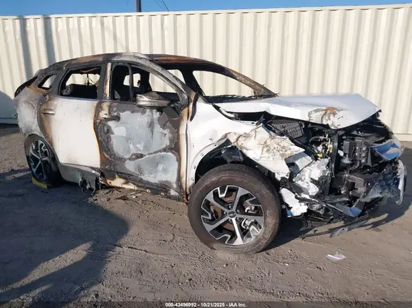 KNDPVCDG3S7229596 2025 KIA SPORTAGE - Image 1