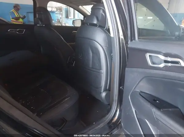 KNDPVCDG6S7193368 2025 KIA SPORTAGE - Image 8