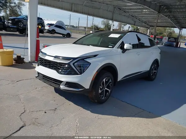 KNDPVCDG8S7246958 2025 KIA SPORTAGE - Image 2