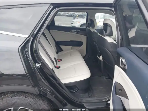 KNDPVCDG8S7247625 2025 KIA SPORTAGE - Image 8