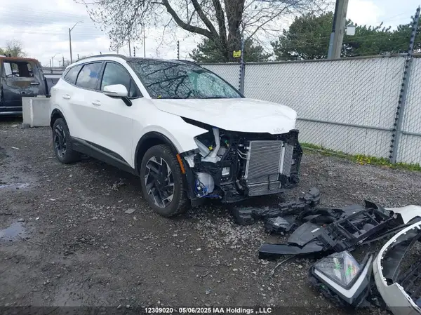 KNDPVDAH5P7087469 2023 KIA SPORTAGE - Image 1