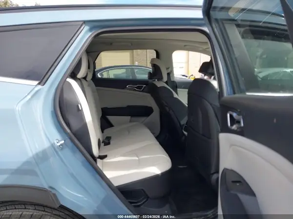 KNDPVDDG6T7285295 2026 KIA SPORTAGE - Image 8