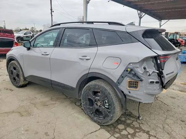 KNDPVDDG6T7304976 2026 KIA SPORTAGE - Image 2