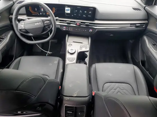 KNDPVDDG6T7304976 2026 KIA SPORTAGE - Image 8
