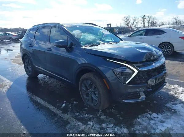 KNDPXCAG5P7038476 2023 KIA SPORTAGE - Image 1