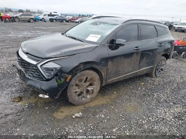 KNDPXCAGXP7020555 2023 KIA SPORTAGE - Image 2