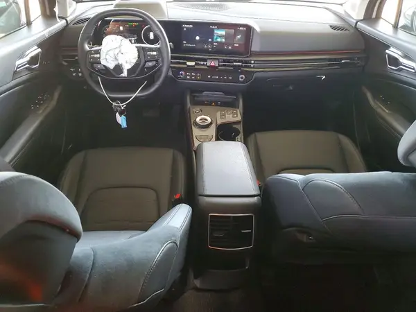 KNDPXDDG3T7276404 2026 KIA SPORTAGE - Image 8