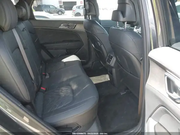 KNDPYDAH8P7109360 2023 KIA SPORTAGE - Image 8