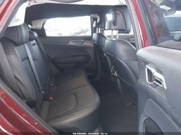 KNDPYDAHXP7027307 2023 KIA SPORTAGE - Image 8
