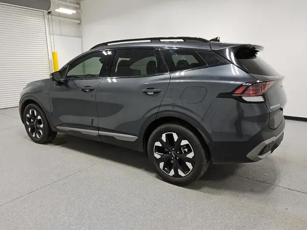 KNDPZDAH0P7084905 2023 KIA SPORTAGE - Image 2