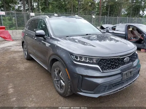 KNDRG4LG0M5036878 2021 KIA SORENTO - Image 1