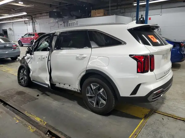KNDRG4LG2M5054069 2021 KIA SORENTO - Image 2