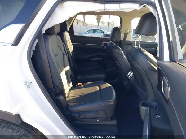 KNDRG4LG2N5086909 2022 KIA SORENTO - Image 8