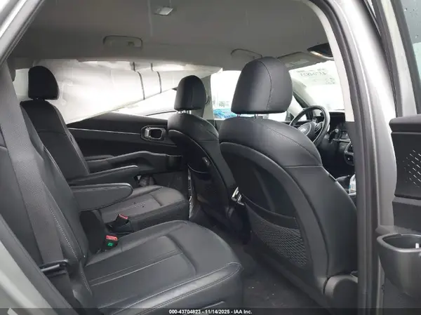 KNDRG4LG3M5055151 2021 KIA SORENTO - Image 8