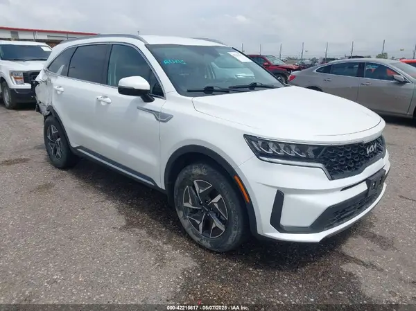 KNDRG4LG5N5085415 2022 KIA SORENTO - Image 1