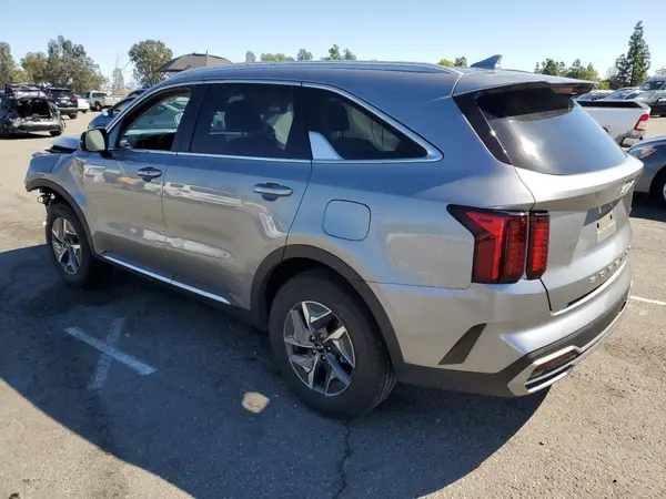 KNDRG4LG8N5087630 2022 KIA SORENTO - Image 2