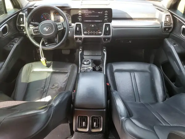KNDRG4LG9M5061231 2021 KIA SORENTO - Image 8