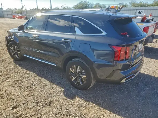 KNDRG4LG9N5120683 2022 KIA SORENTO - Image 2