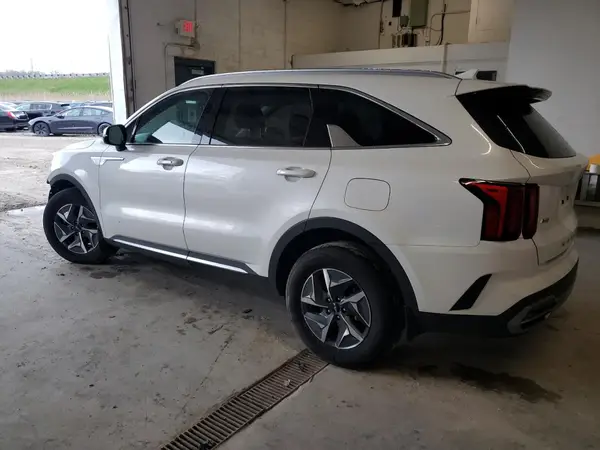 KNDRGDLG0N5085855 2022 KIA SORENTO - Image 2