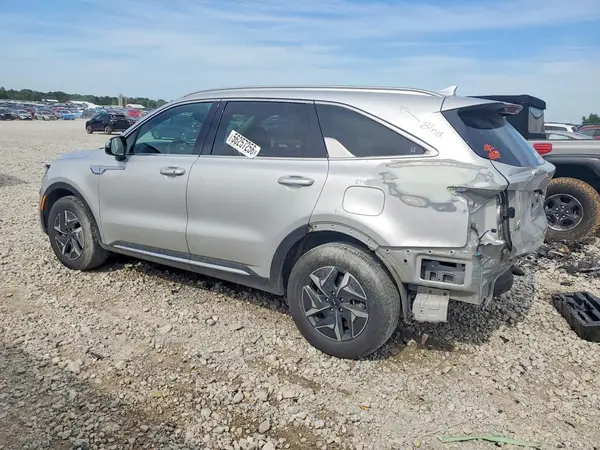 KNDRGDLG2N5112926 2022 KIA SORENTO - Image 2