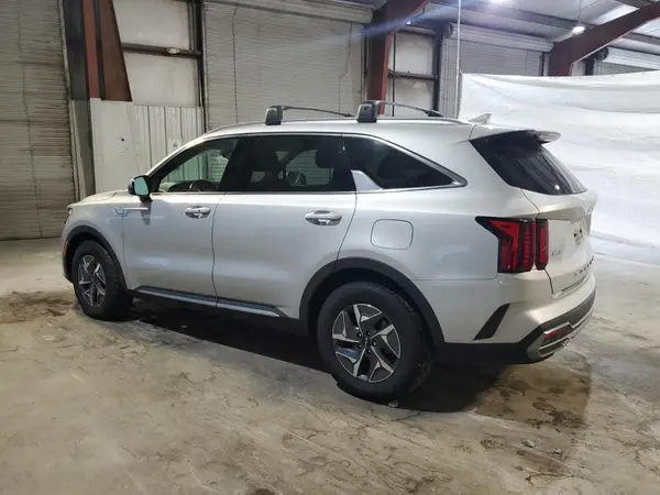 KNDRGDLG2N5117480 2022 KIA SORENTO - Image 2