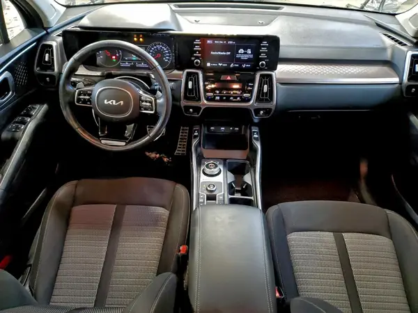 KNDRGDLG3N5077524 2022 KIA SORENTO - Image 8
