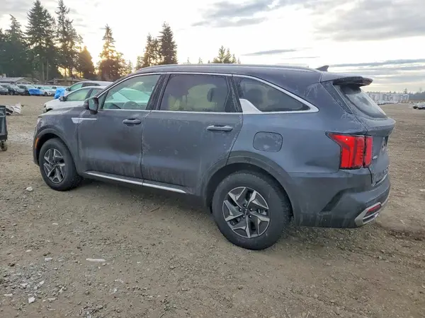 KNDRGDLG3N5122302 2022 KIA SORENTO - Image 2