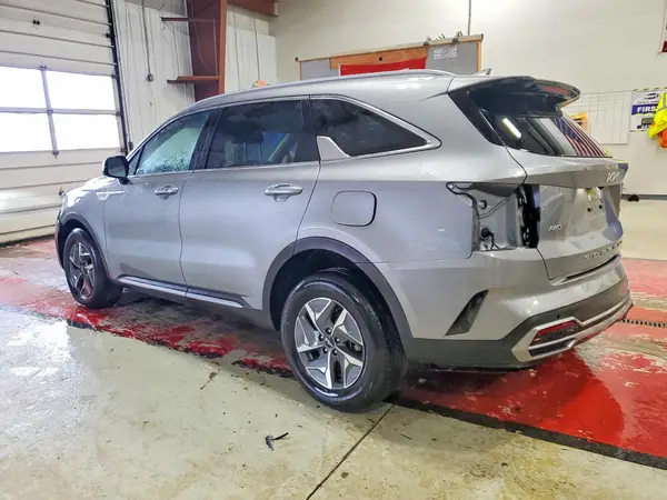 KNDRGDLG8N5117824 2022 KIA SORENTO - Image 2