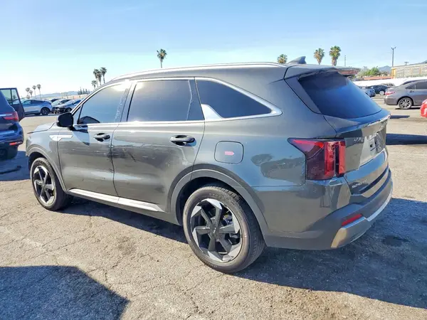 KNDRH4JG8S5376194 2025 KIA SORENTO - Image 2
