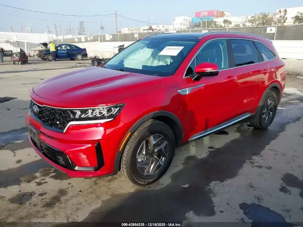KNDRH4LG0M5050924 2021 KIA SORENTO - Image 2