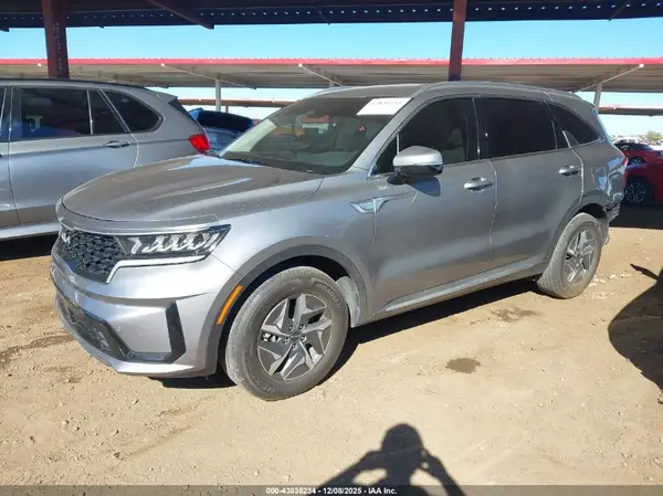 KNDRH4LG0P5224401 2023 KIA SORENTO - Image 2