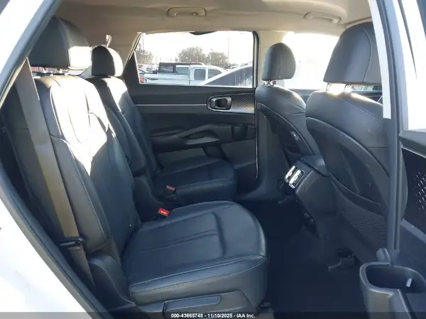 KNDRH4LG2P5198822 2023 KIA SORENTO - Image 8