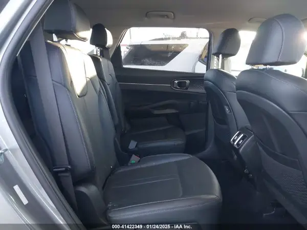 KNDRH4LG4P5161089 2023 KIA SORENTO - Image 8