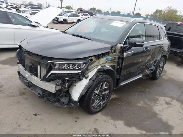 KNDRH4LG4P5167376 2023 KIA SORENTO - Image 2