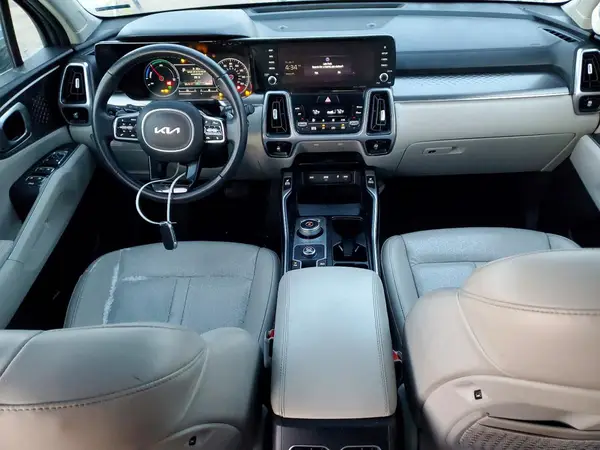 KNDRH4LG5P5208453 2023 KIA SORENTO - Image 8