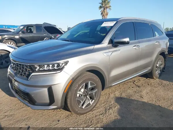 KNDRH4LG6P5184194 2023 KIA SORENTO - Image 2