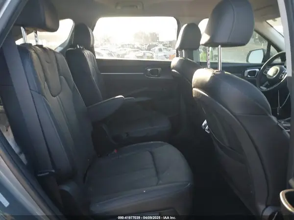 KNDRH4LG6P5184194 2023 KIA SORENTO - Image 8