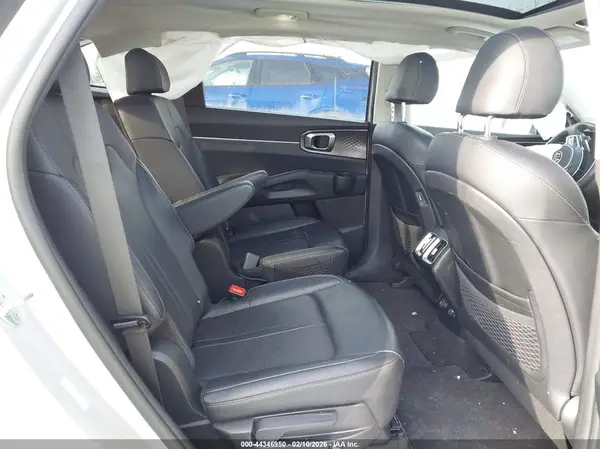 KNDRH4LG7M5044599 2021 KIA SORENTO - Image 8
